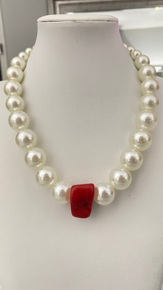 N135-CHOCKED PEARL NECKLACE- Red Coral