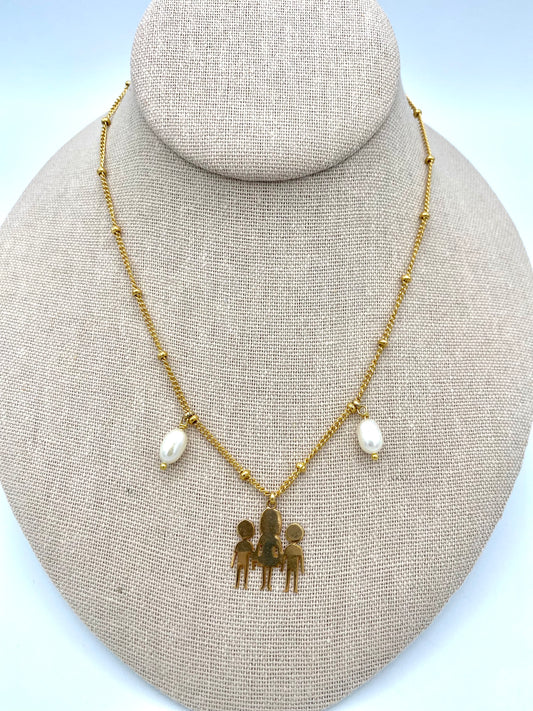 N23-NECKLACE -Boy and Girl-Fresh Pearls